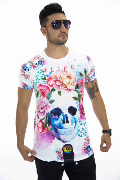 Camiseta calaveras flores