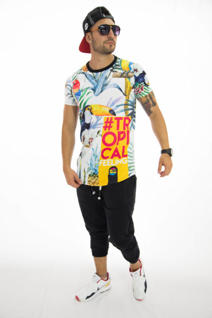 Camiseta tropical